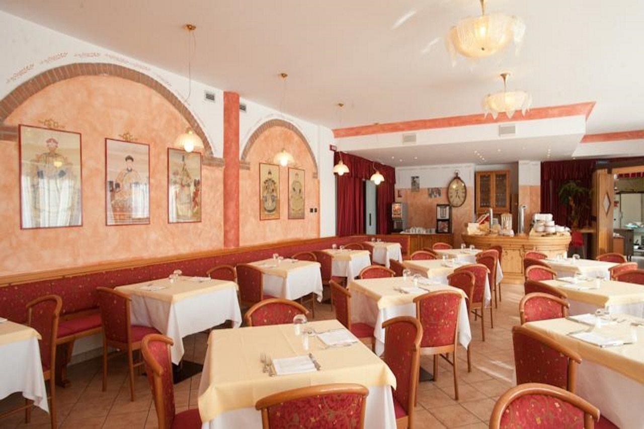 Hotel Romantic Cavaion Veronese Exterior photo