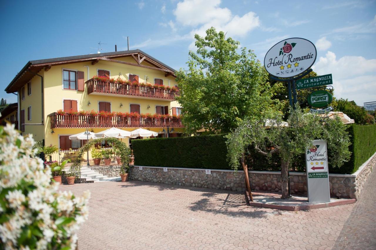 Hotel Romantic Cavaion Veronese Exterior photo
